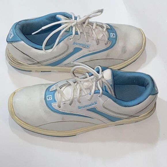 Brunswick Silk Bowling Woman Shoes Size 9 - Picture 2 of 16